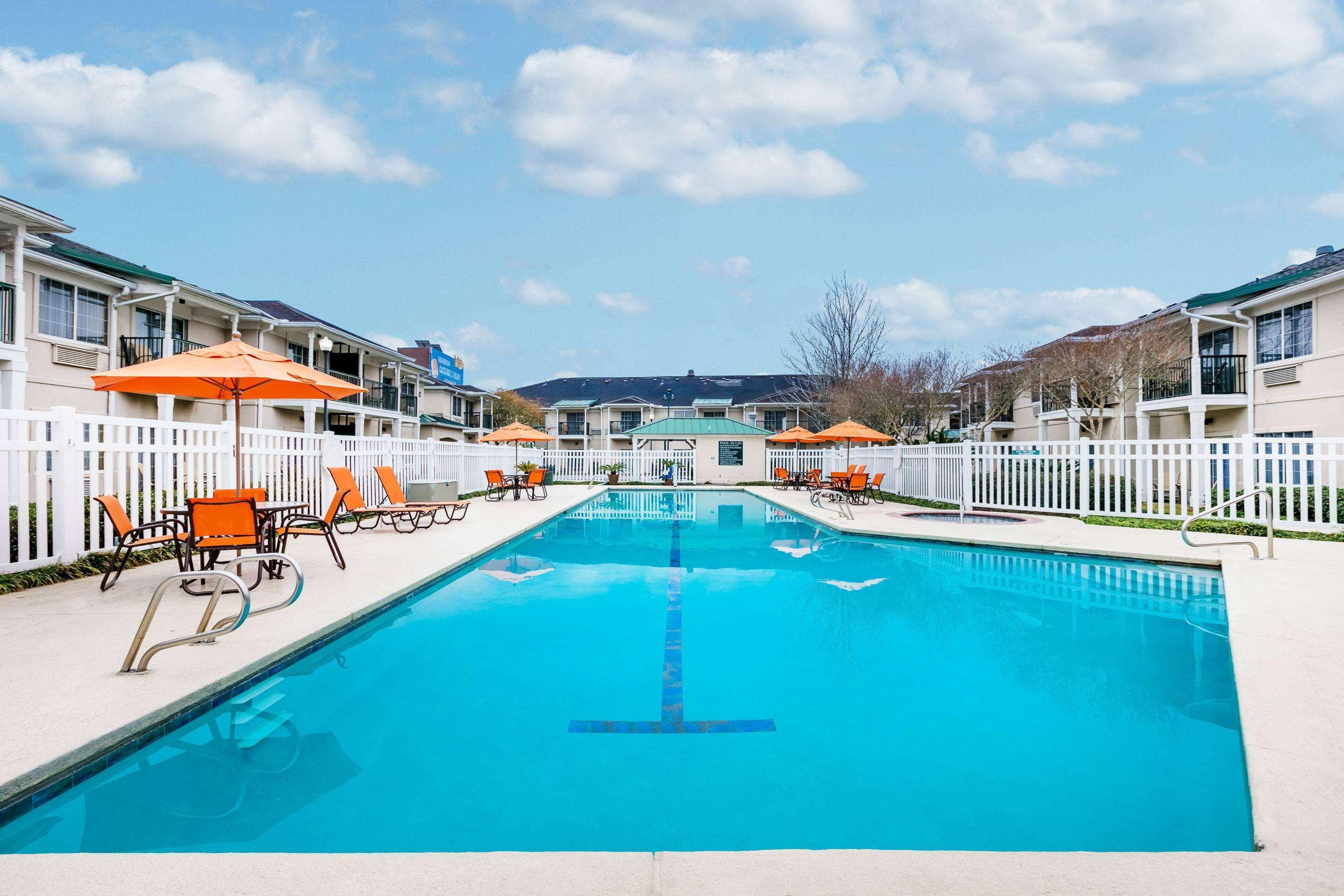 Richmond Inn And Suites Baton Rouge College Drive 외부 사진